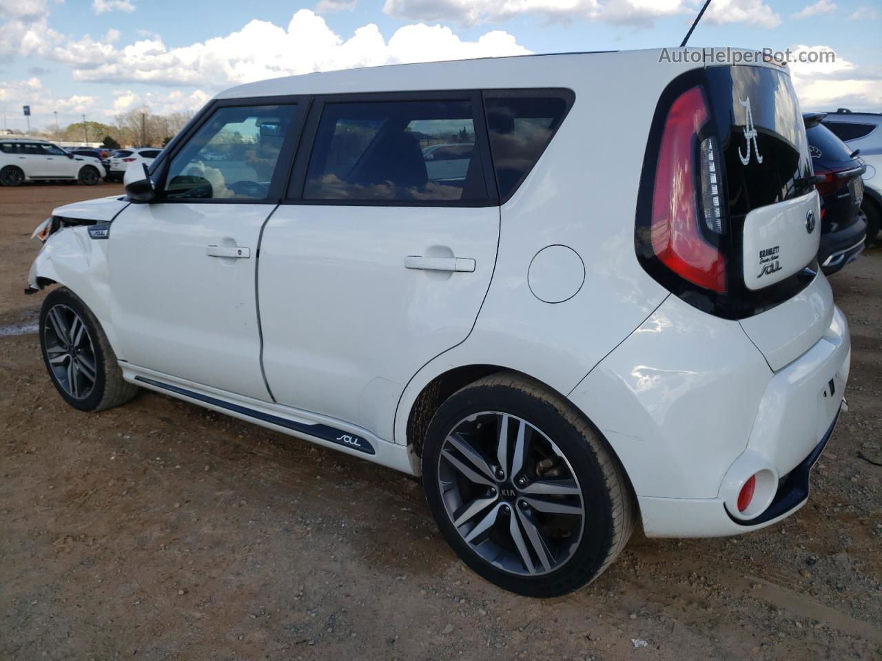 2016 Kia Soul + White vin: KNDJP3A58G7386079