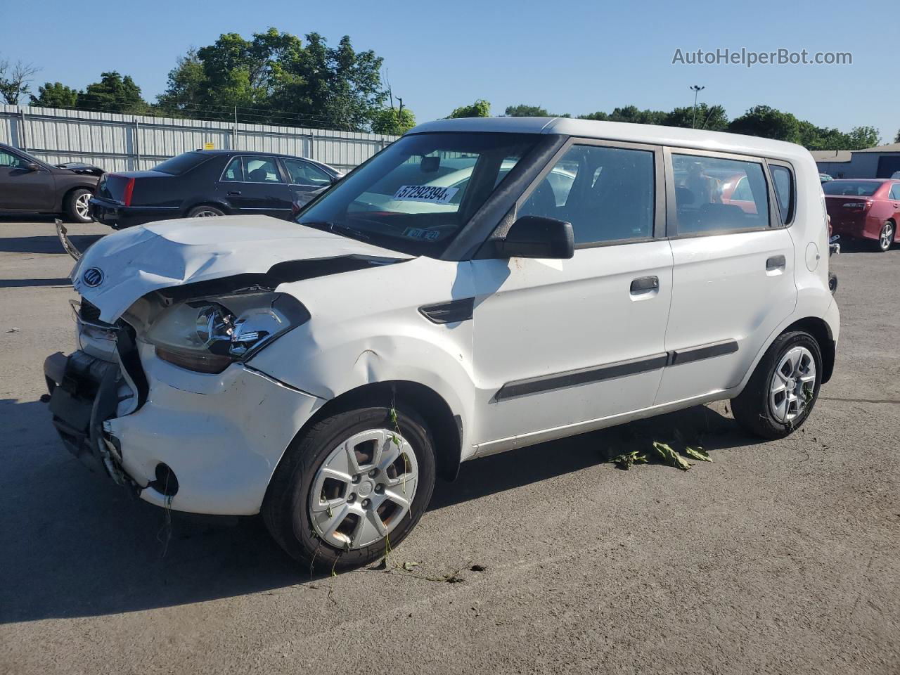 2010 Kia Soul  White vin: KNDJT2A18A7058882