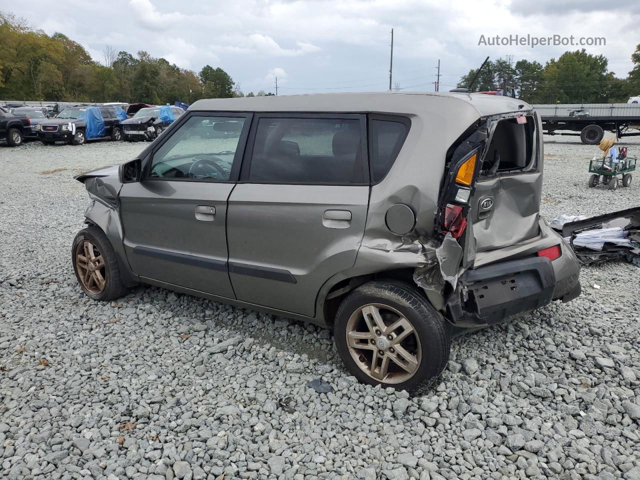 2010 Kia Soul + Gray vin: KNDJT2A20A7044161