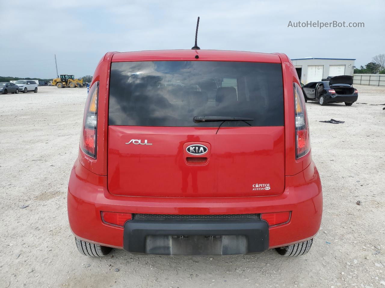 2010 Kia Soul + Красный vin: KNDJT2A20A7052292