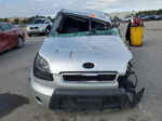 2010 Kia Soul + Silver vin: KNDJT2A20A7061445