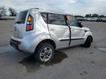 2010 Kia Soul + Silver vin: KNDJT2A20A7061445