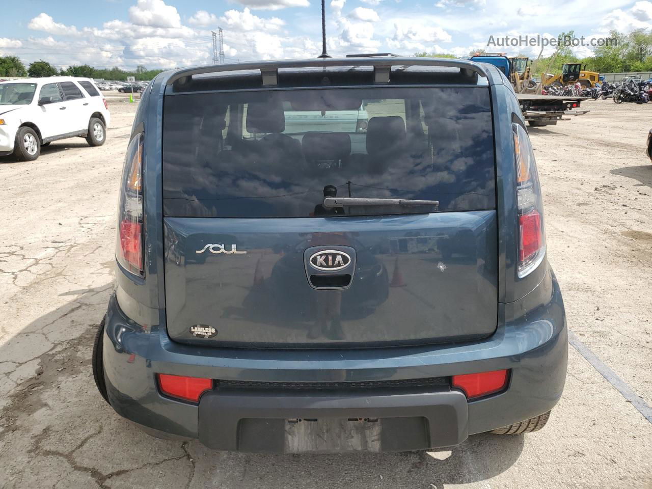 2010 Kia Soul + Blue vin: KNDJT2A20A7069531