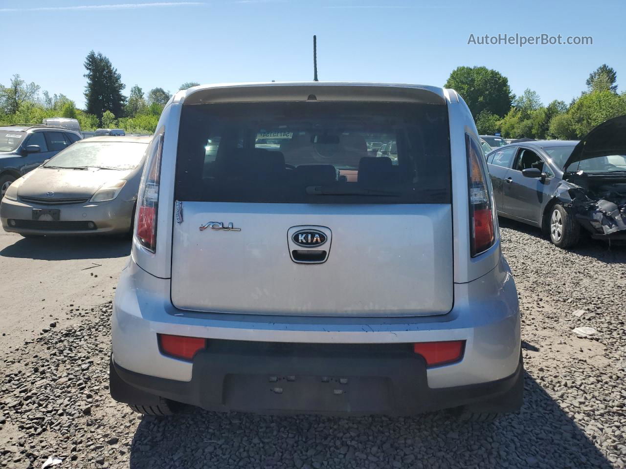 2010 Kia Soul + Серый vin: KNDJT2A20A7079556