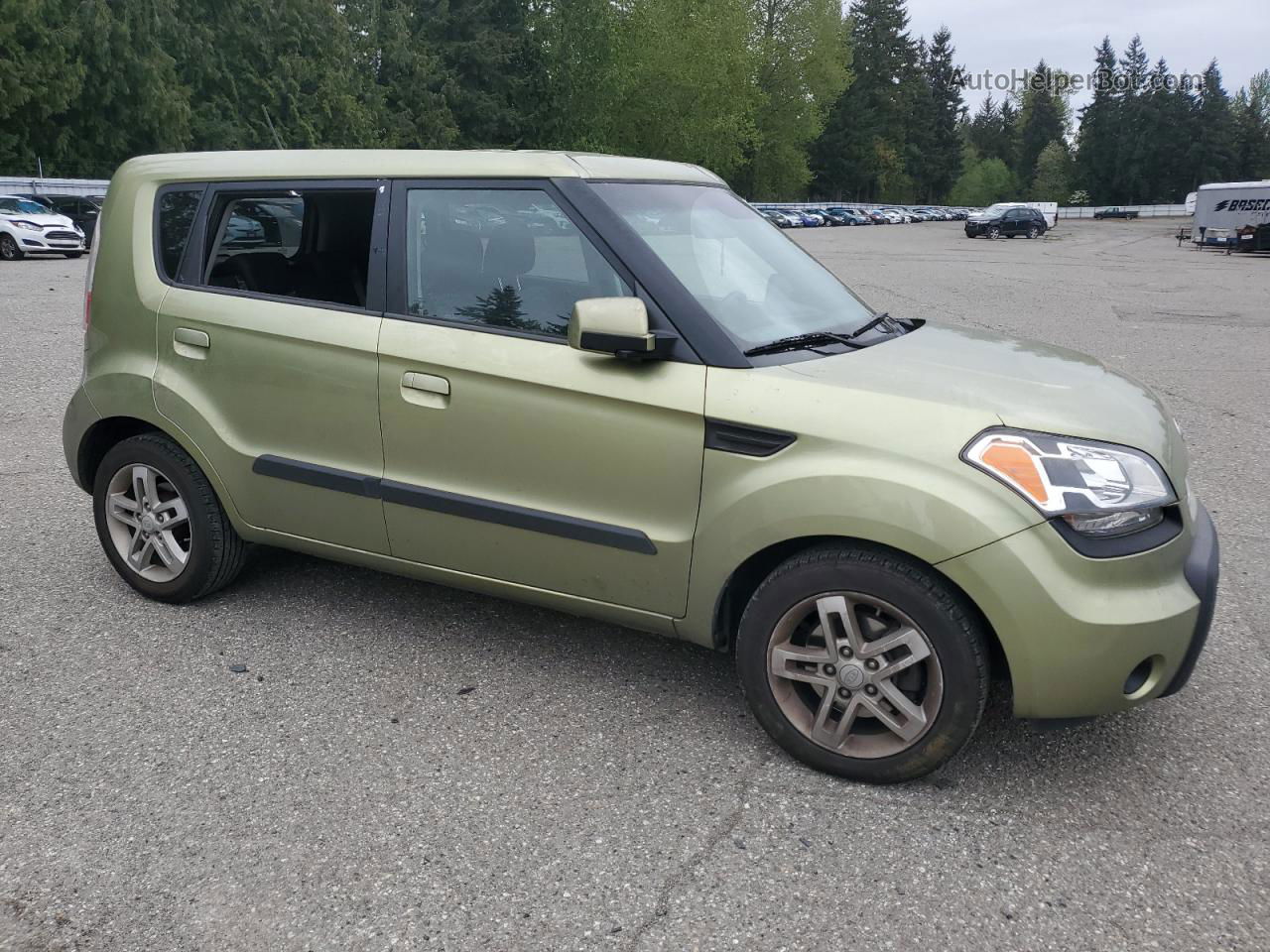 2010 Kia Soul + Green vin: KNDJT2A20A7079783