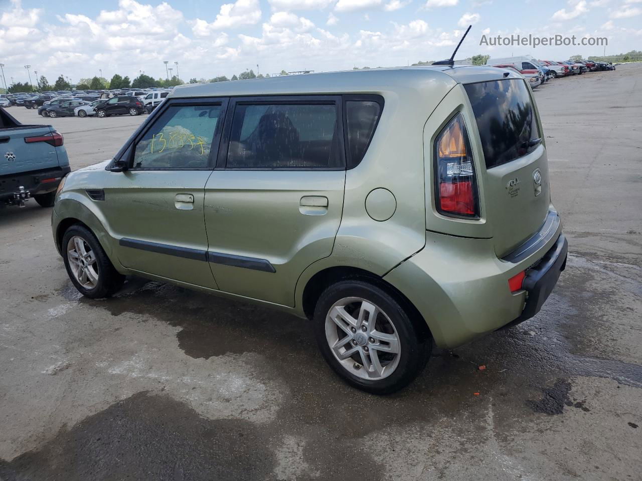 2010 Kia Soul + Зеленый vin: KNDJT2A20A7103631