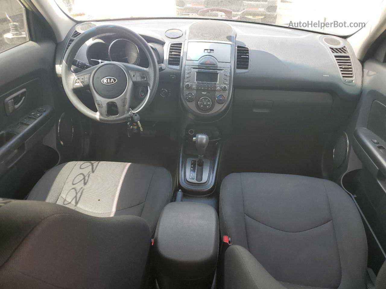 2010 Kia Soul + Зеленый vin: KNDJT2A20A7103631