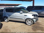 2010 Kia Soul + Silver vin: KNDJT2A20A7107534