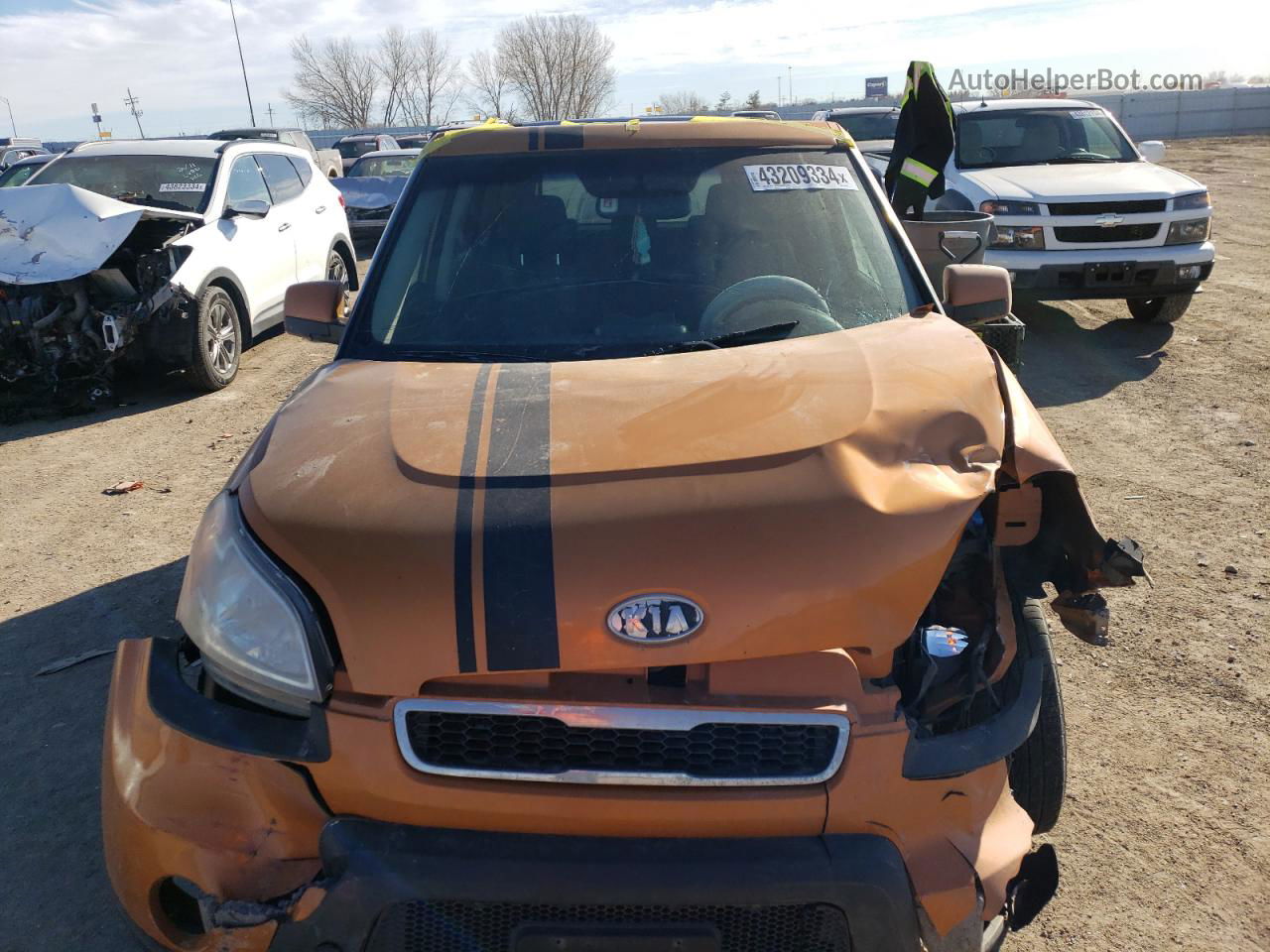 2010 Kia Soul + Orange vin: KNDJT2A20A7108909