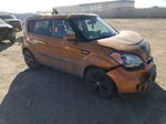 2010 Kia Soul + Orange vin: KNDJT2A20A7108909