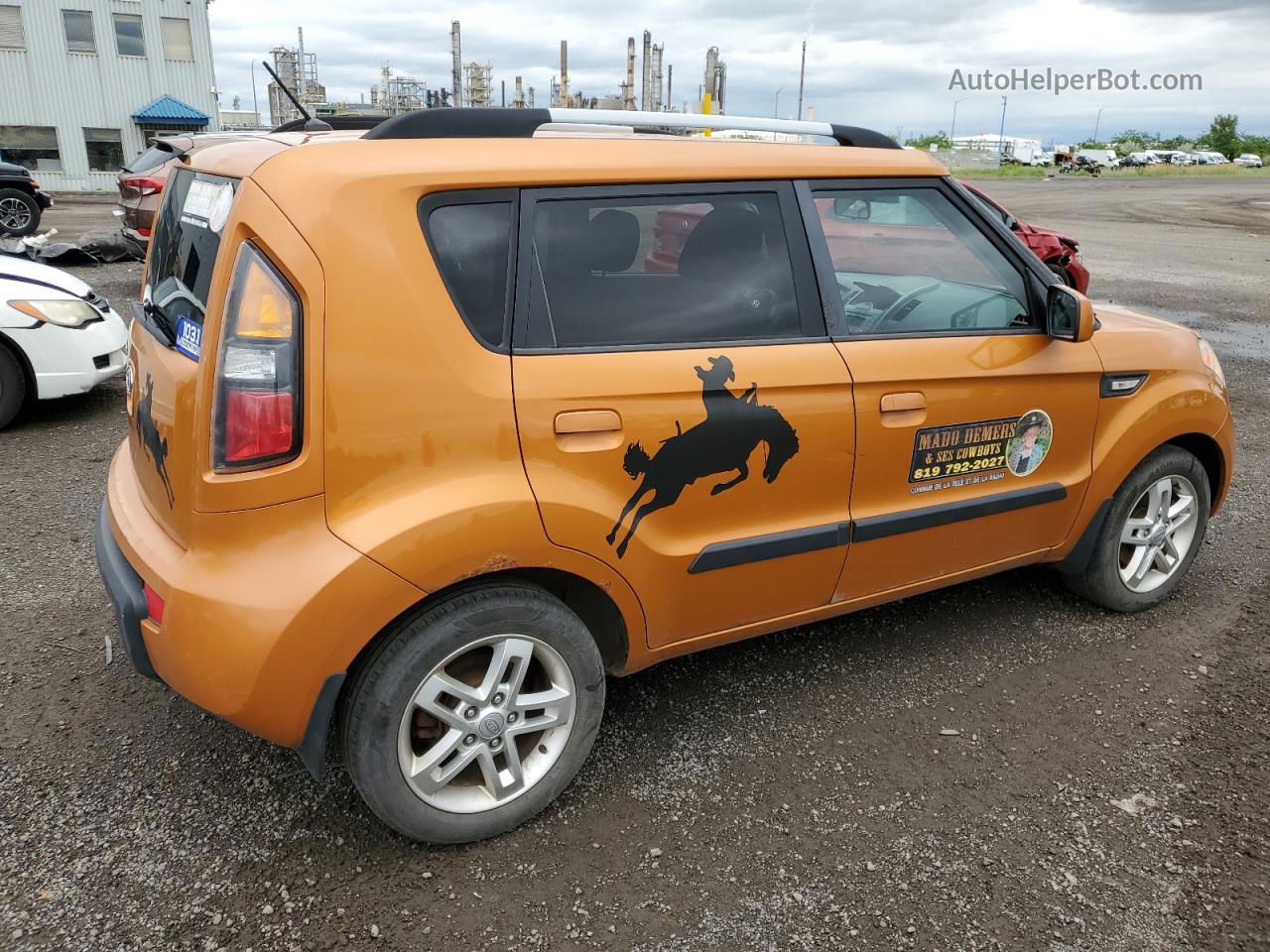 2010 Kia Soul + Orange vin: KNDJT2A20A7183447