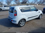 2010 Kia Soul + White vin: KNDJT2A20A7702609