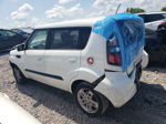 2010 Kia Soul + White vin: KNDJT2A20A7704201