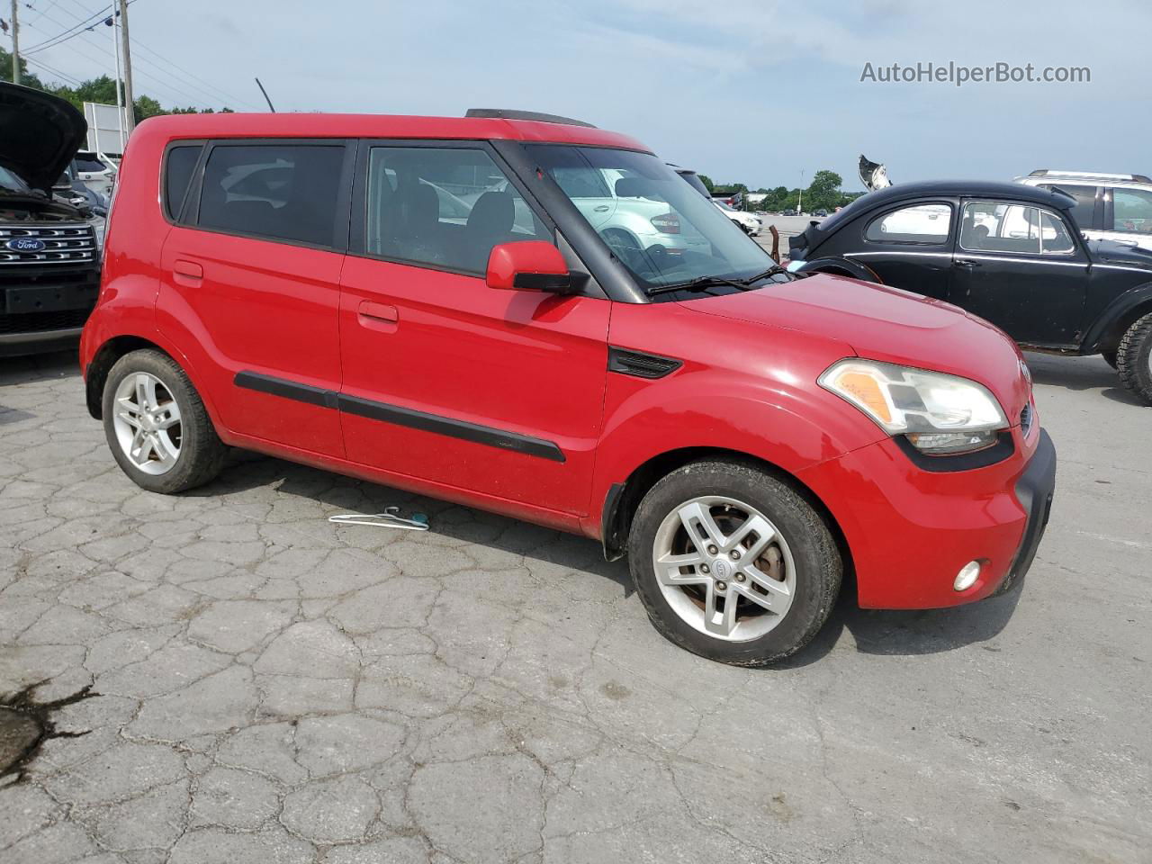 2010 Kia Soul + Red vin: KNDJT2A21A7034285