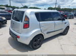 2010 Kia Soul + Silver vin: KNDJT2A21A7042581