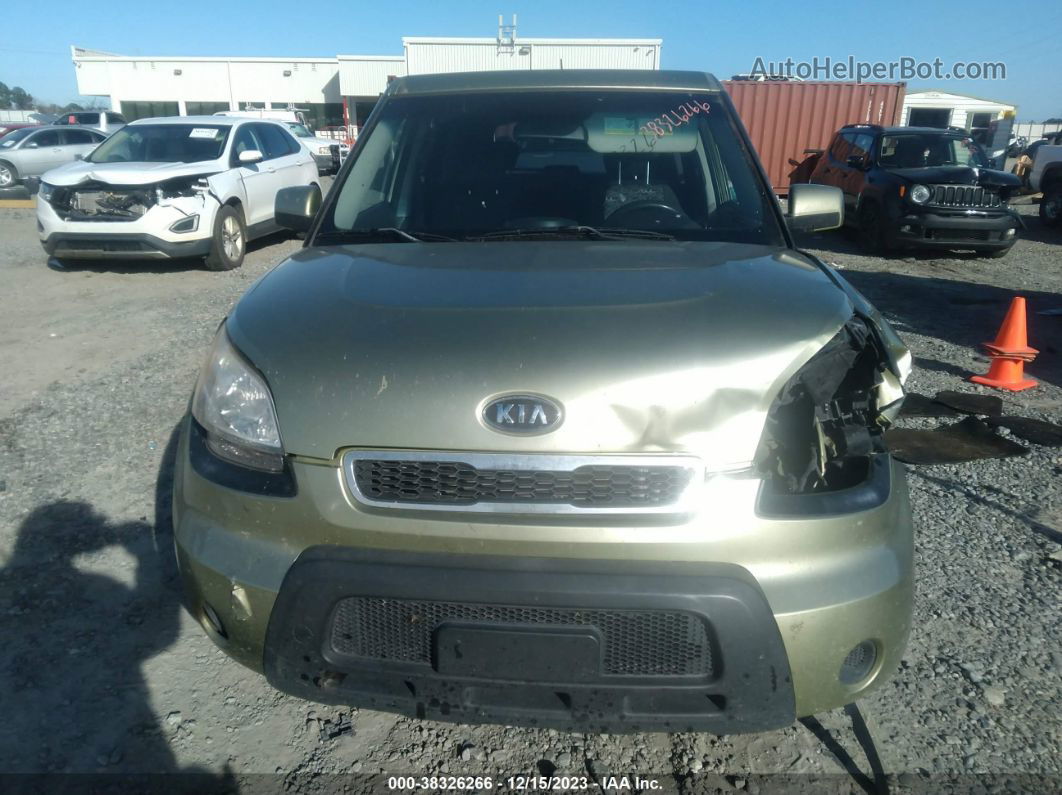 2010 Kia Soul + Green vin: KNDJT2A21A7067691