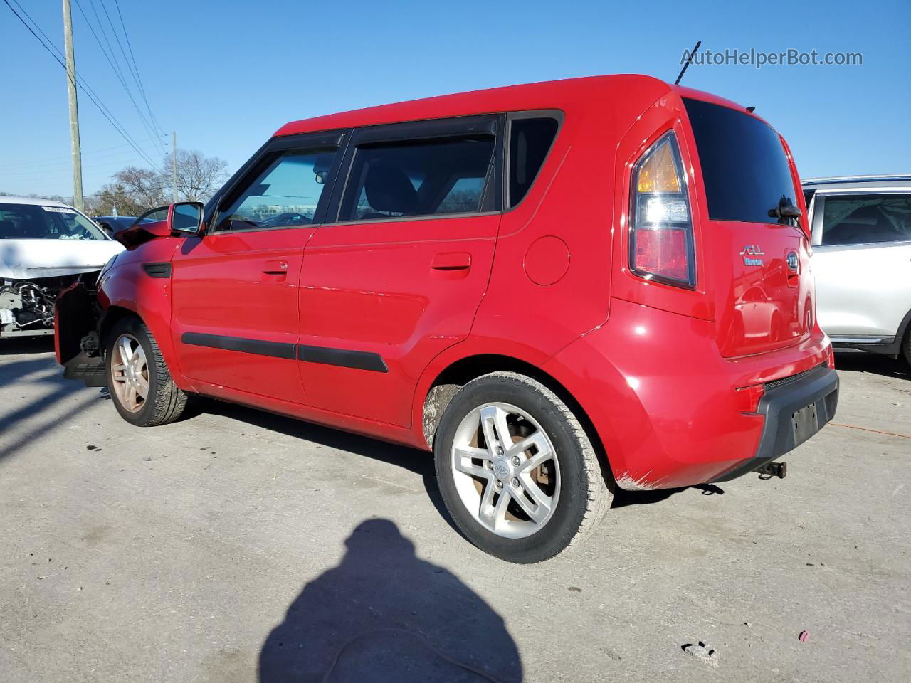 2010 Kia Soul + Red vin: KNDJT2A21A7086676