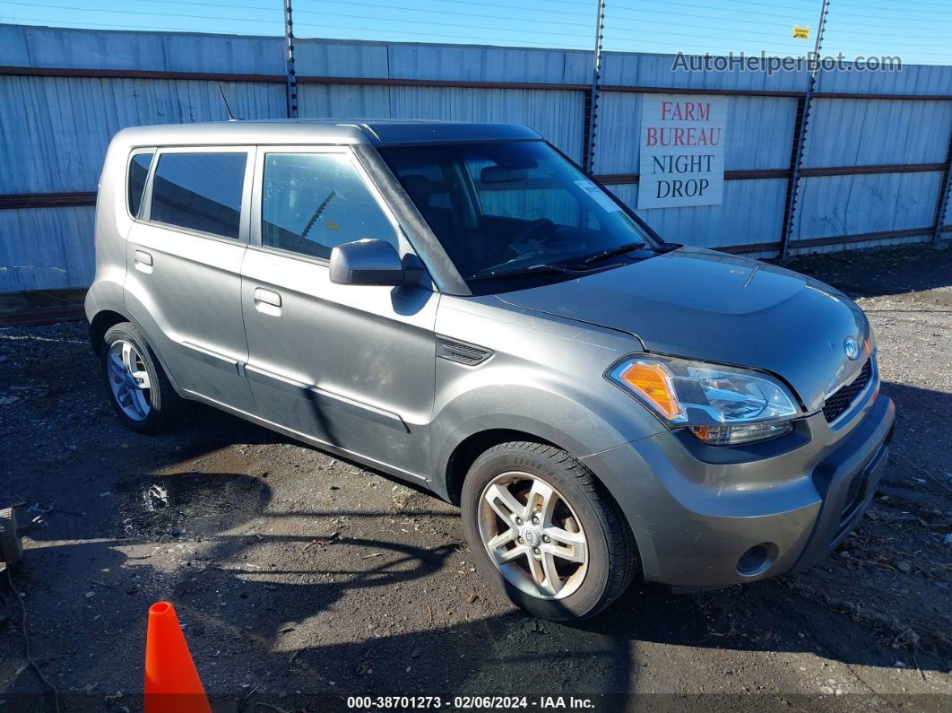 2010 Kia Soul + Серый vin: KNDJT2A21A7102925