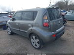 2010 Kia Soul ! Gray vin: KNDJT2A21A7123418