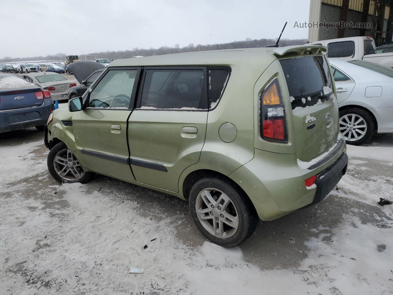 2010 Kia Soul + Green vin: KNDJT2A21A7125105