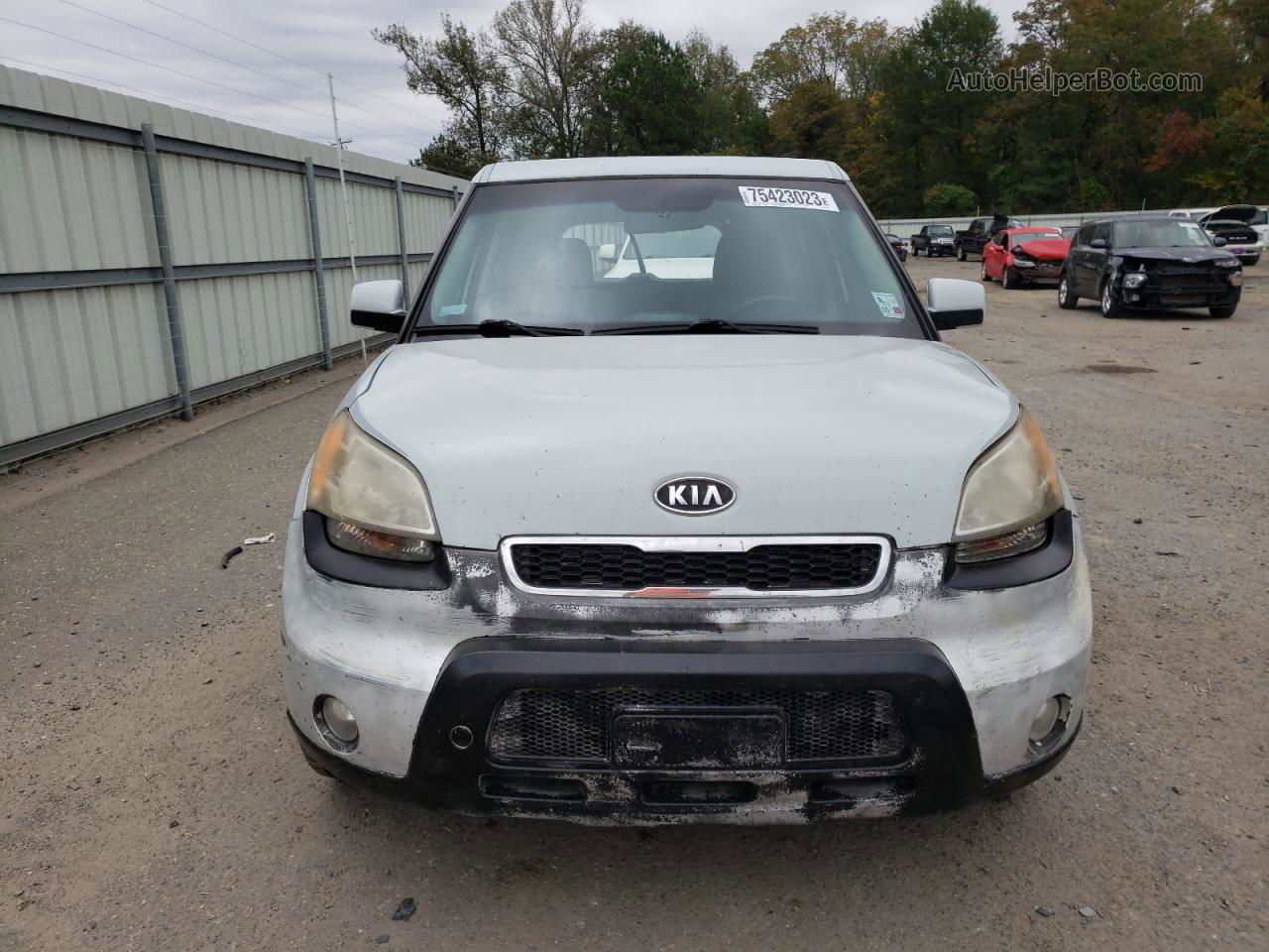 2010 Kia Soul + Silver vin: KNDJT2A21A7170982