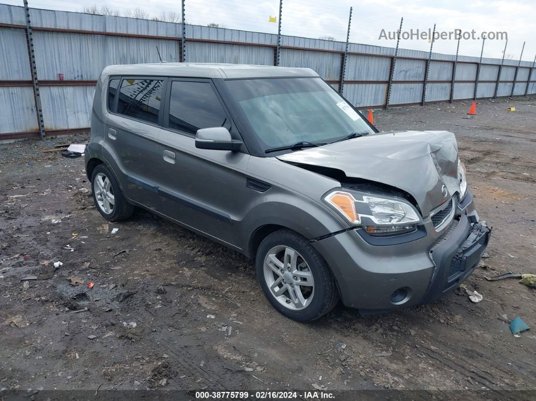 2010 Kia Soul +/!/sport Серый vin: KNDJT2A21A7171825