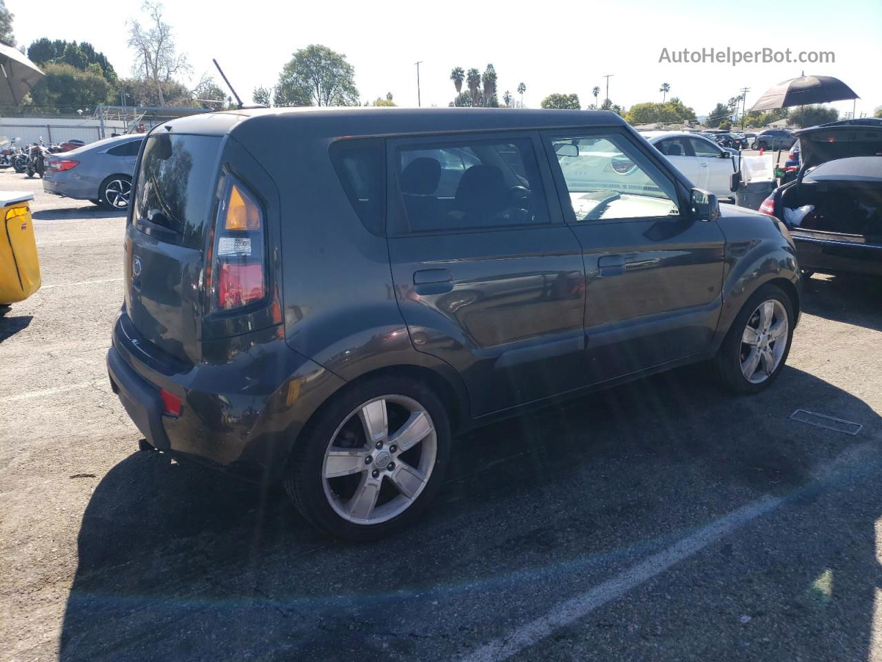 2010 Kia Soul + Brown vin: KNDJT2A21A7177074