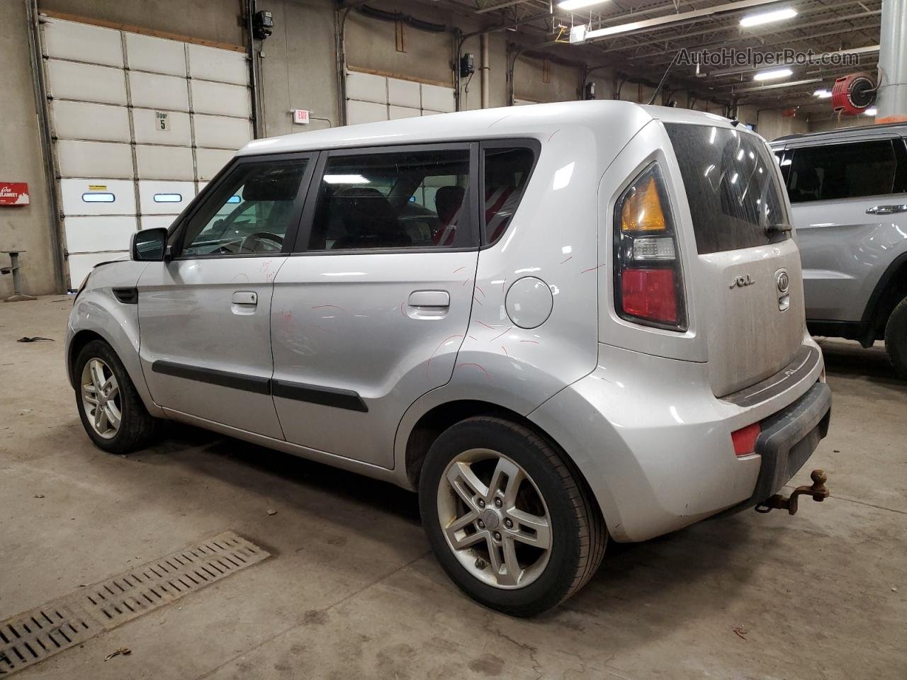 2010 Kia Soul + Silver vin: KNDJT2A21A7178208