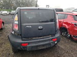 2010 Kia Soul + Black vin: KNDJT2A21A7188687