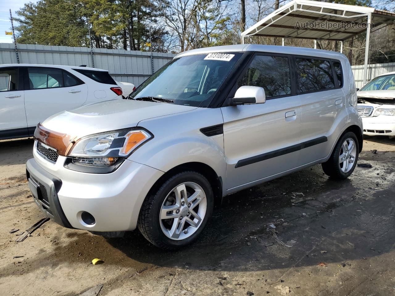 2010 Kia Soul + Серебряный vin: KNDJT2A21A7702022