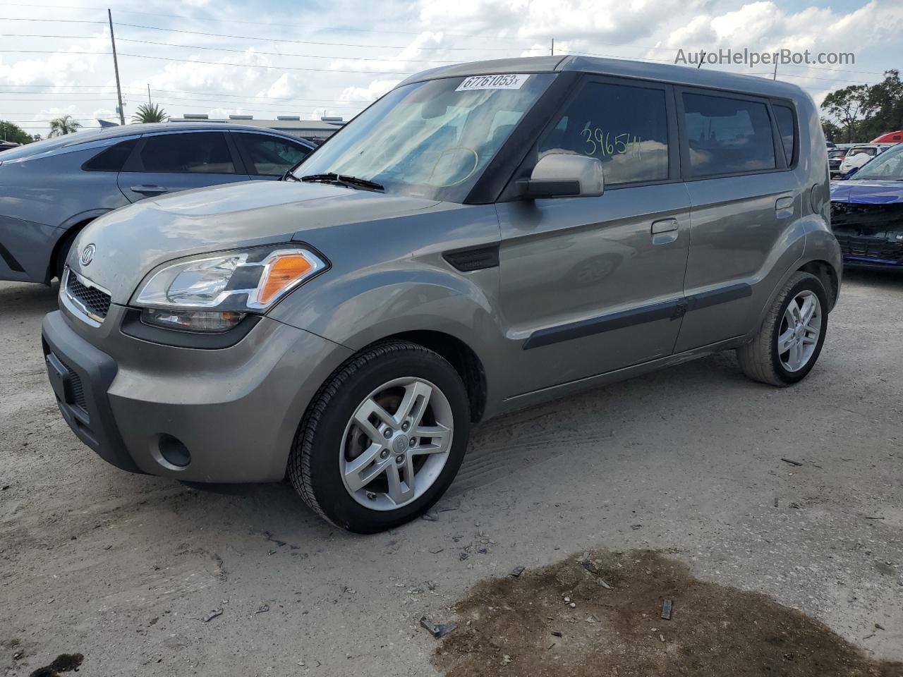 2010 Kia Soul + Серый vin: KNDJT2A22A7119135