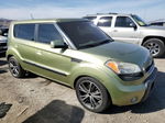 2010 Kia Soul + Green vin: KNDJT2A22A7138977