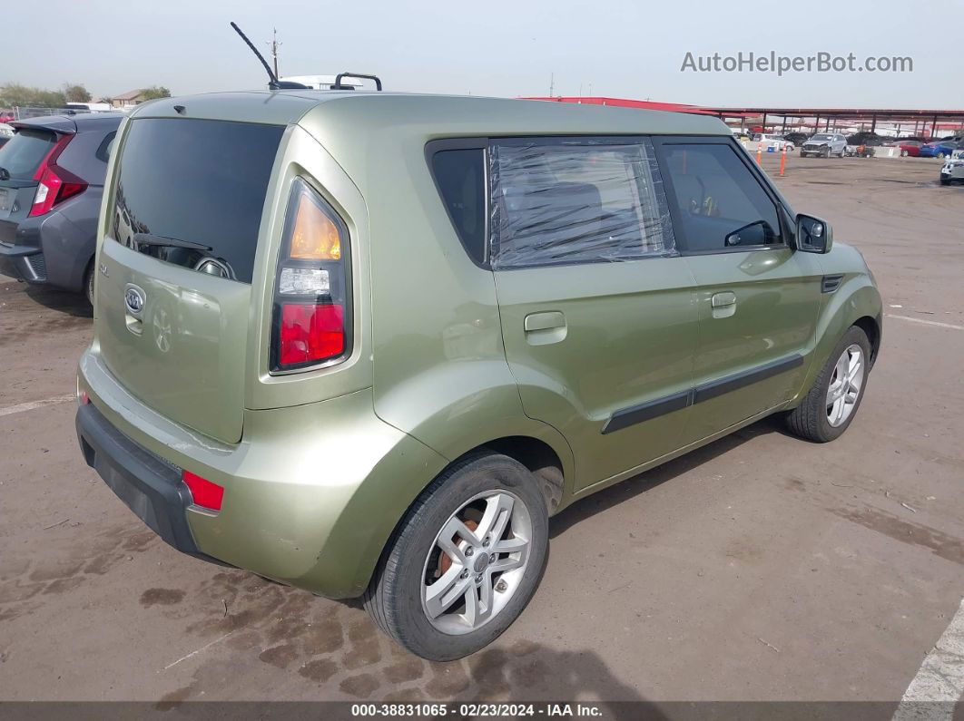 2010 Kia Soul + Green vin: KNDJT2A22A7162292