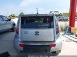 2010 Kia Soul + Silver vin: KNDJT2A22A7701915