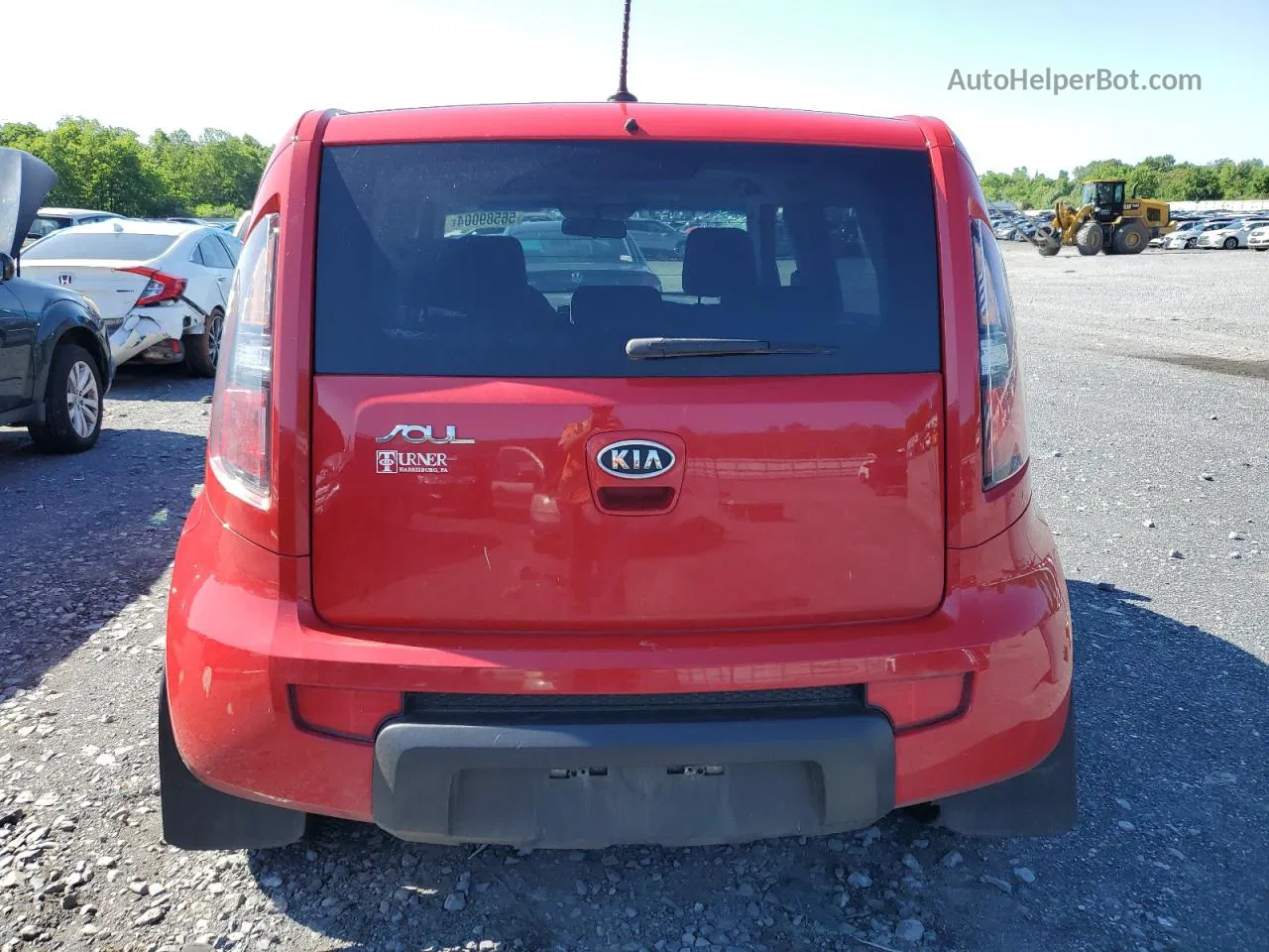 2010 Kia Soul + Red vin: KNDJT2A23A7039231