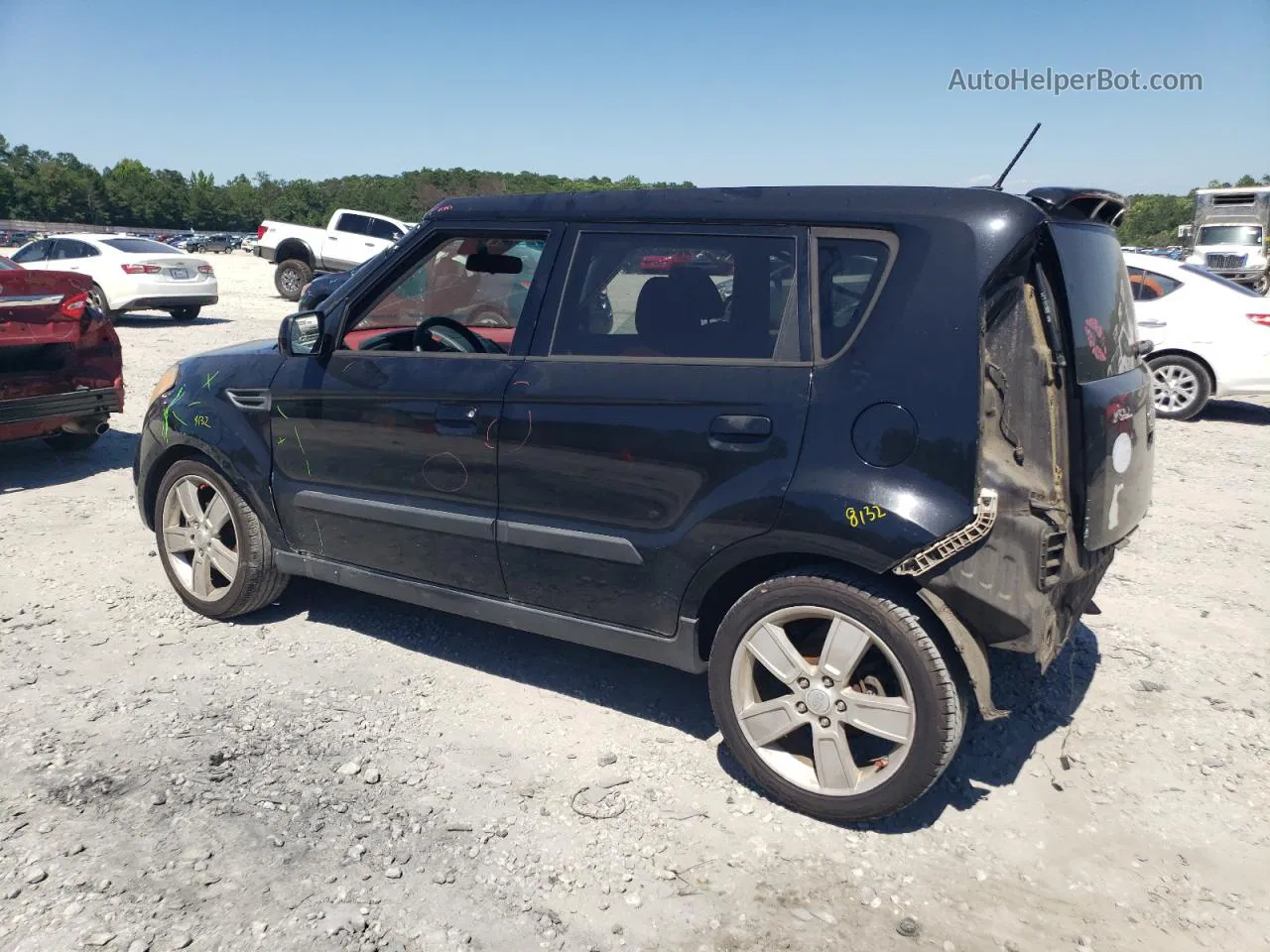 2010 Kia Soul + Black vin: KNDJT2A23A7039620