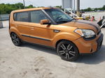 2010 Kia Soul + Orange vin: KNDJT2A23A7108449