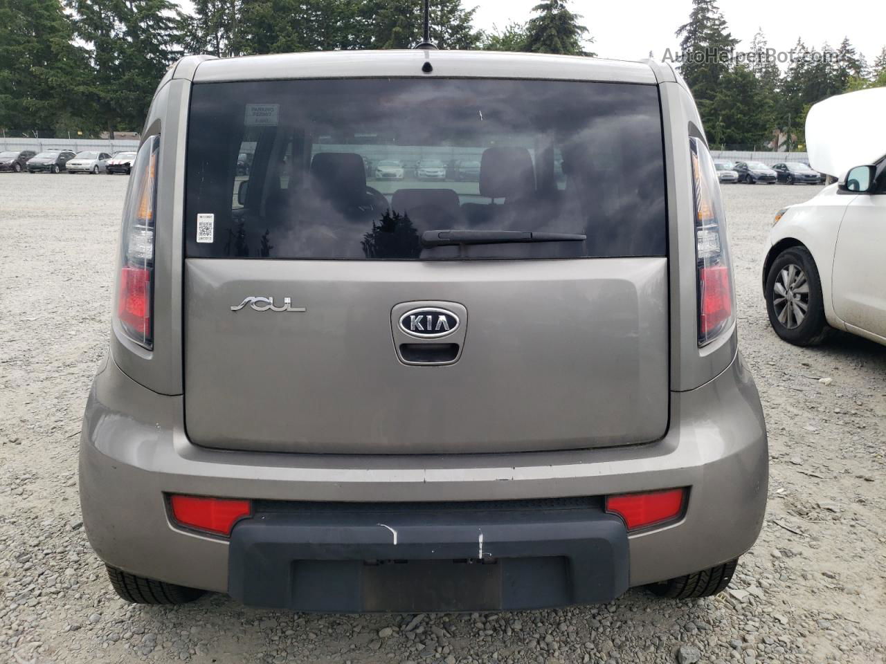 2010 Kia Soul + Gray vin: KNDJT2A23A7160051