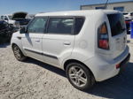 2010 Kia Soul + Silver vin: KNDJT2A23A7162012