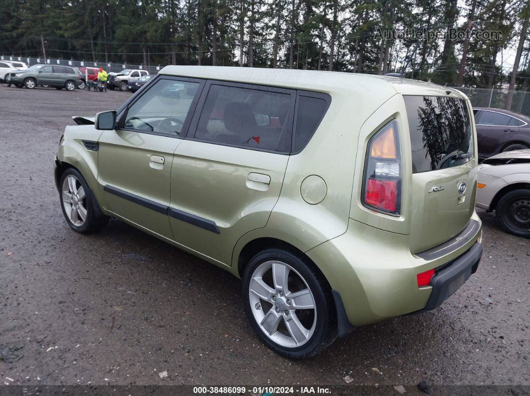 2010 Kia Soul ! Green vin: KNDJT2A23A7179697