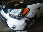 2010 Kia Soul + White vin: KNDJT2A23A7702622