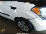 2010 Kia Soul + White vin: KNDJT2A23A7702622