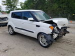 2010 Kia Soul + White vin: KNDJT2A23A7703883