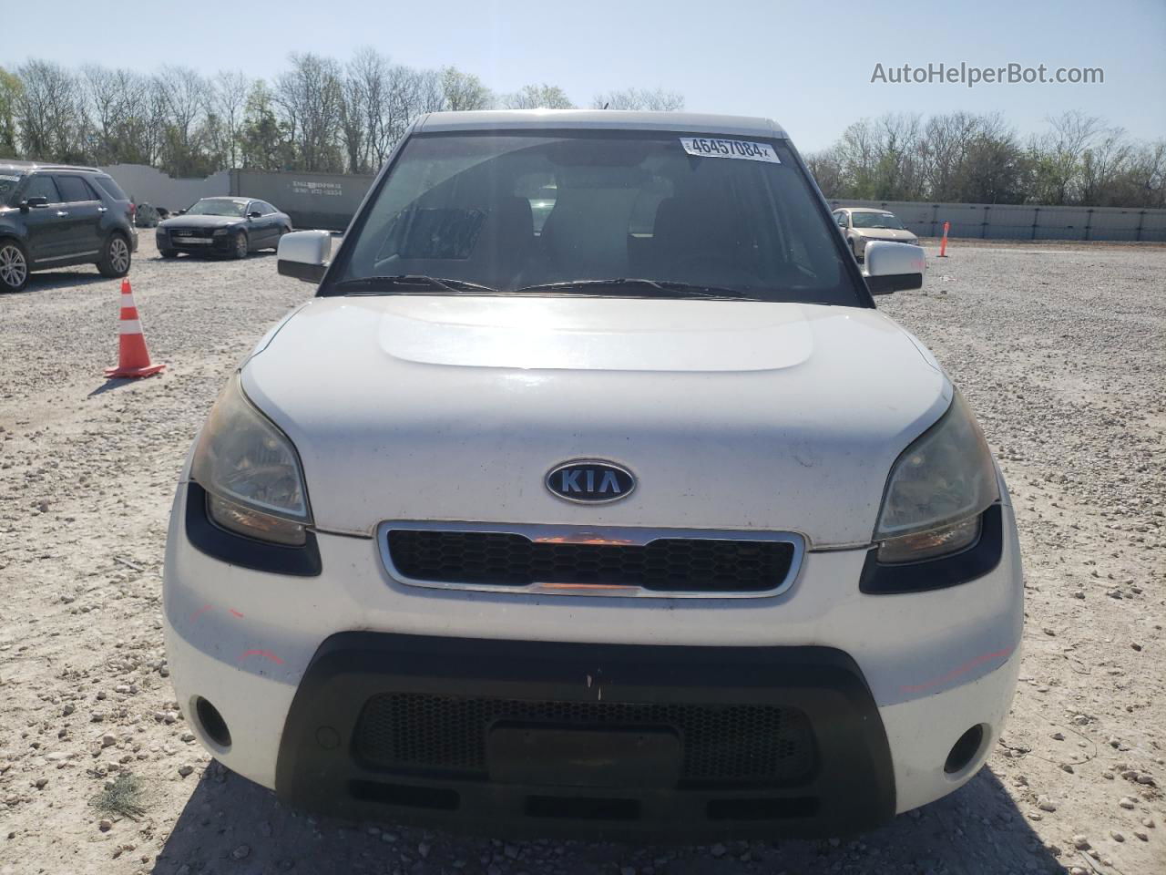 2010 Kia Soul + White vin: KNDJT2A24A7064865