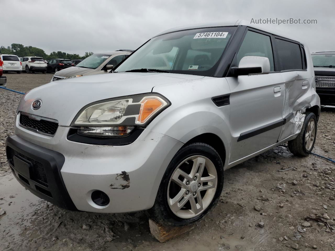 2010 Kia Soul + Silver vin: KNDJT2A24A7088020