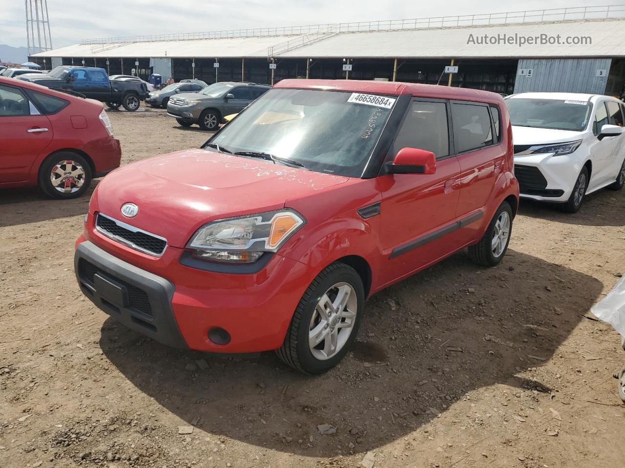 2010 Kia Soul + Red vin: KNDJT2A24A7103499