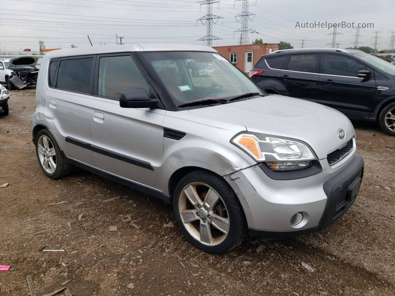 2010 Kia Soul + Silver vin: KNDJT2A24A7122036