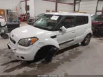 2010 Kia Soul + Белый vin: KNDJT2A24A7162763