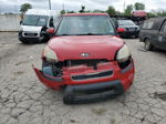 2010 Kia Soul + Red vin: KNDJT2A24A7164206