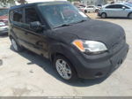 2010 Kia Soul + Black vin: KNDJT2A24A7180681